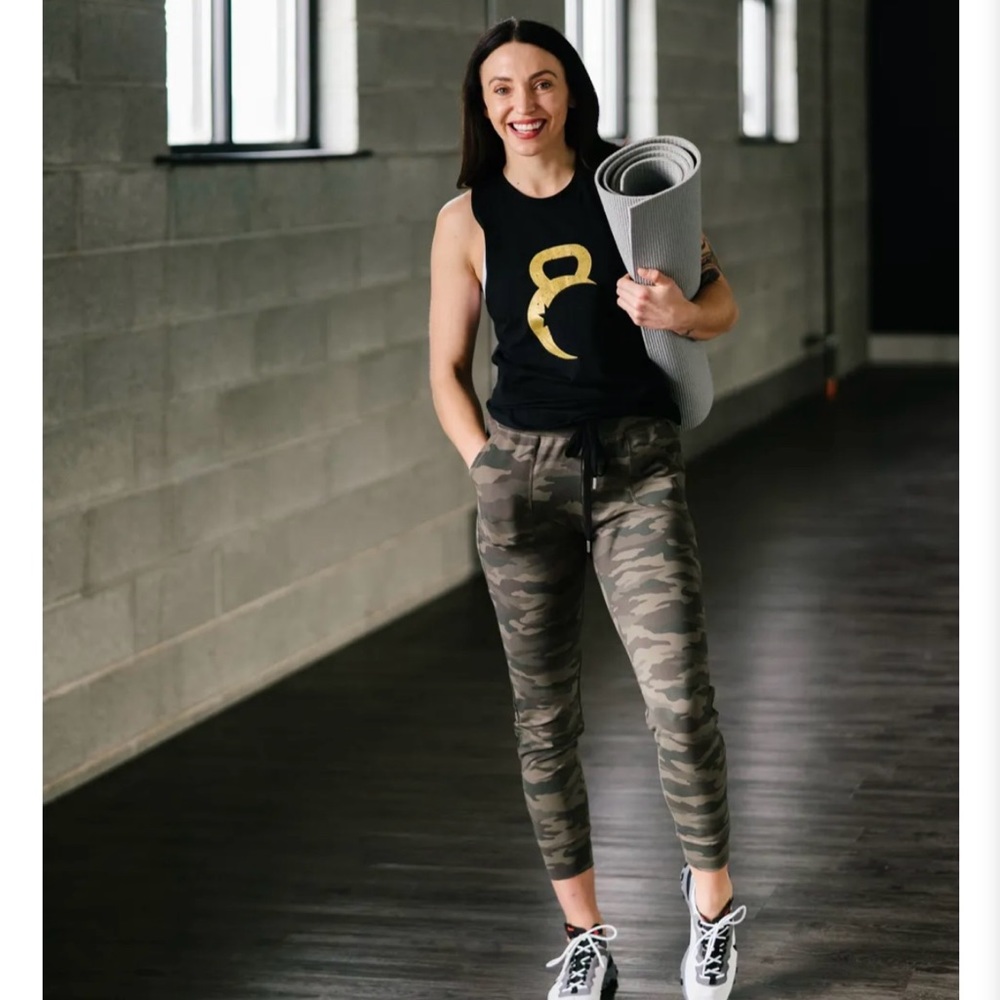 Zyia, Green Camo Unwind Joggers, medium
